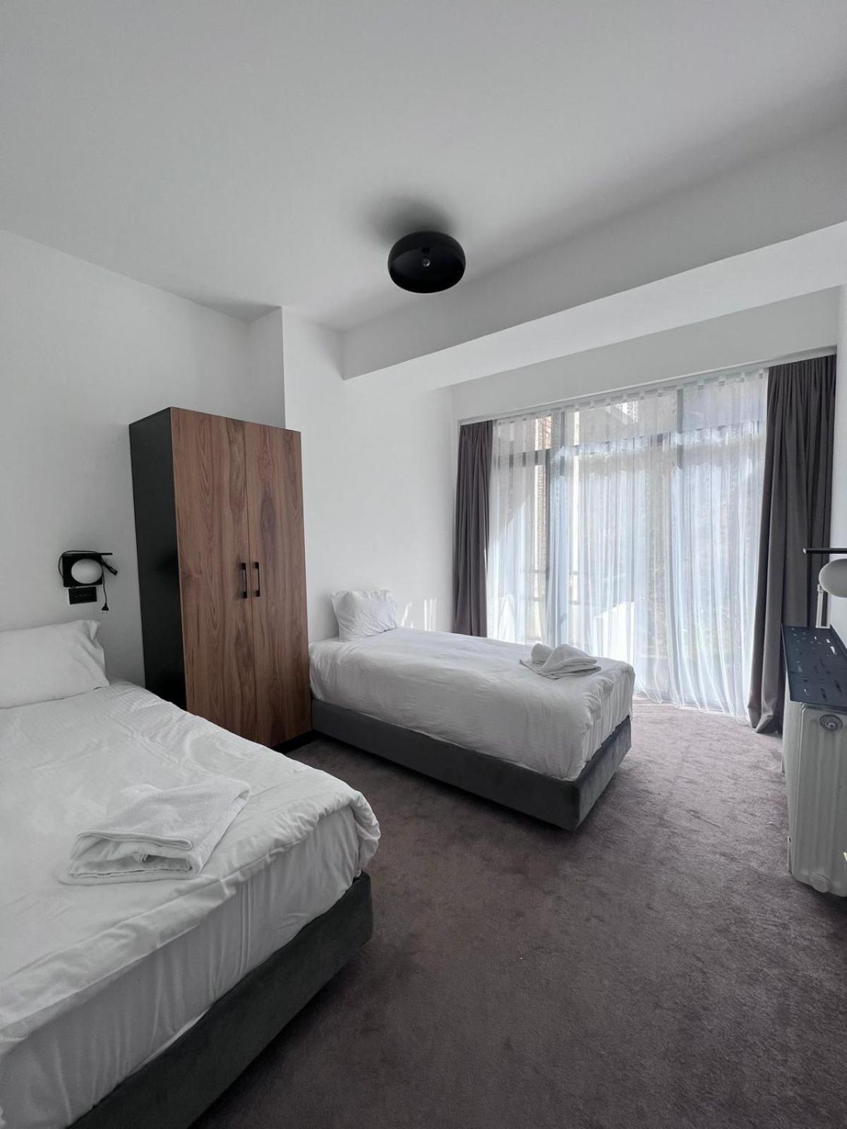 Mavrovo LakeView Hotel, Spa&Apartments Buitenkant foto